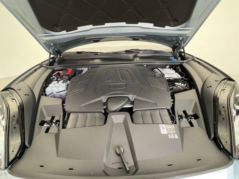 New 2026 Porsche Cayenne image 26