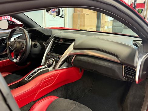 Used 2017 Acura NSX AWD/4WD image 20