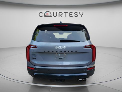 Used 2022 Kia Telluride SX w/ SX Prestige Package AWD/4WD image 16