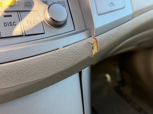 Used 2007 Toyota Avalon Limited image 92