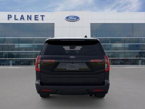 New 2026 Ford Expedition Max Platinum image 6