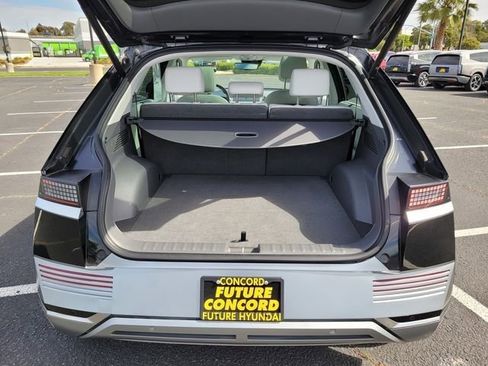 Certified 2024 Hyundai Ioniq 5 Limited RWD image 17