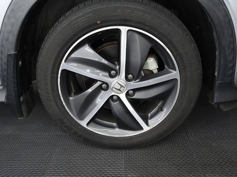 Used 2022 Honda HR-V EX-L image 38