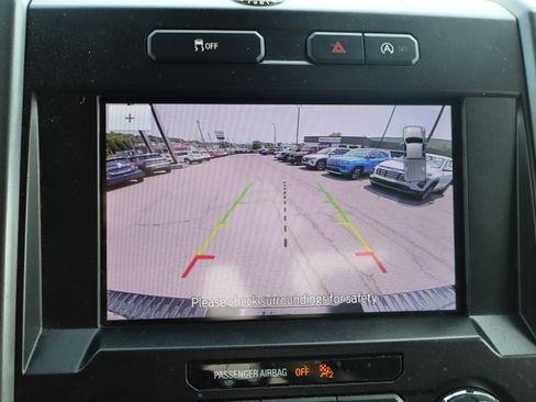 Used 2020 Ford F150 XLT w/ Equipment Group 302A Luxury AWD/4WD image 22