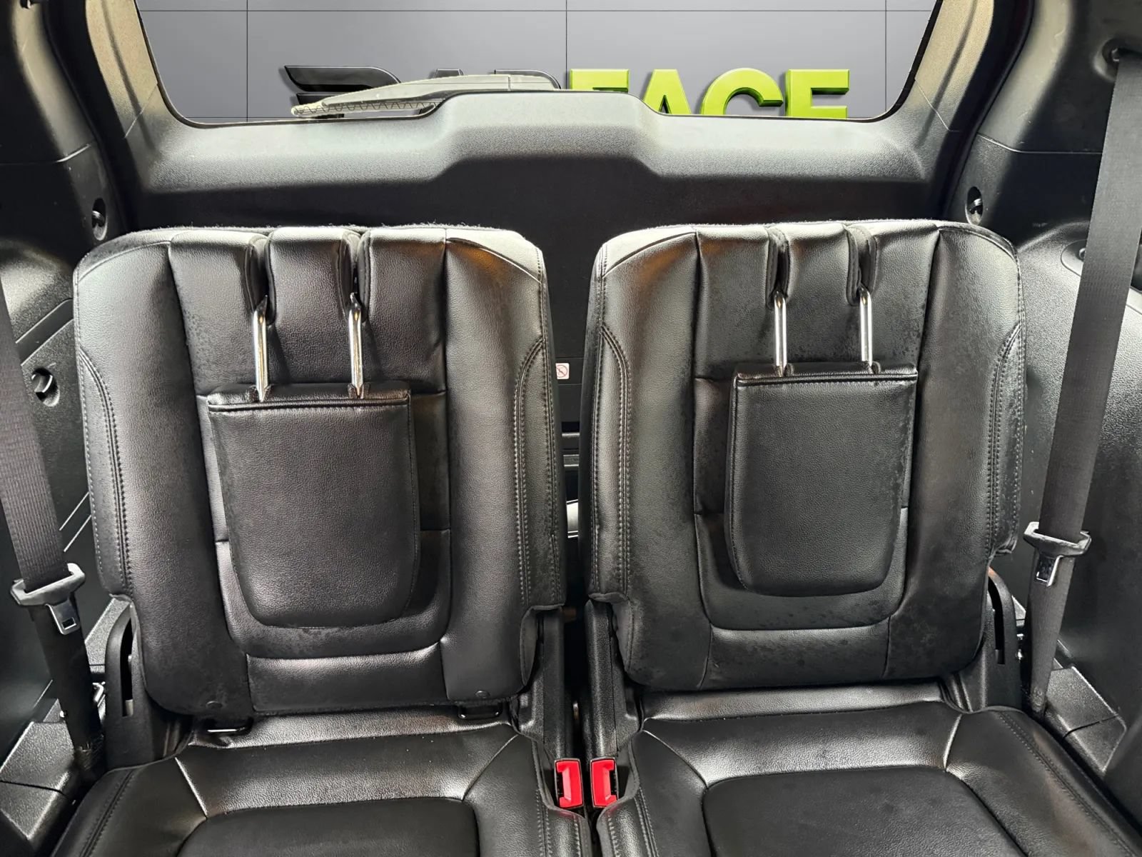 Used 2017 Ford Explorer XLT w/ Equipment Group 202A AWD/4WD image 24