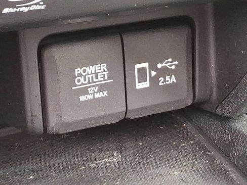 Used 2021 Honda Pilot Touring image 27