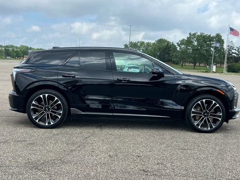 Used 2025 Chevrolet Blazer EV SS w/ Performance Package AWD/4WD image 48