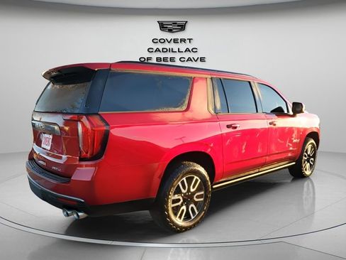 Used 2024 GMC Yukon XL AT4 w/ AT4 Premium Plus Package image 9