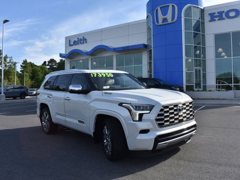 Used 2024 Toyota Sequoia Capstone image 1