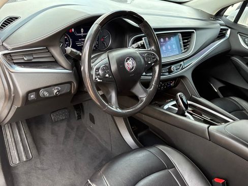 Used 2020 Buick Enclave Avenir w/ Avenir Technology Package image 15