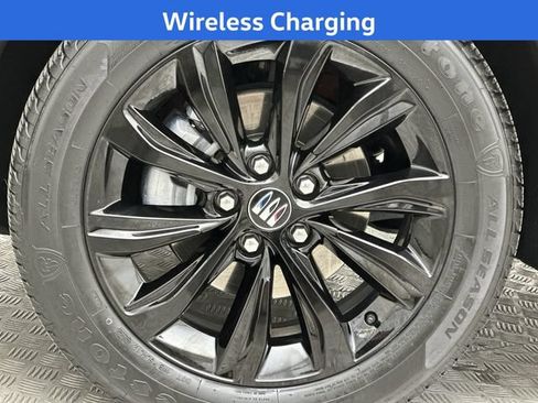 Used 2024 Buick Envista Sport Touring w/ Convenience I Package FWD image 12