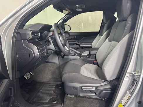 Used 2025 Toyota 4Runner TRD Sport image 11