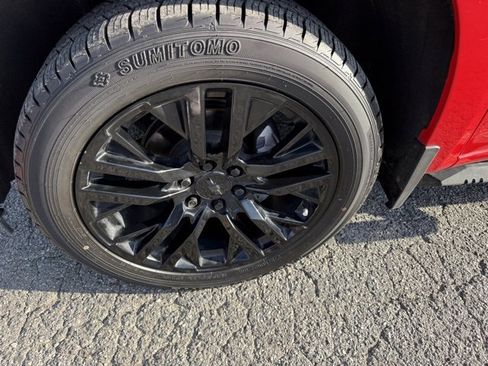 Used 2021 Chevrolet Silverado 1500 Custom image 18