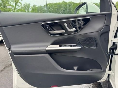 Used 2026 Mercedes-Benz GLC 300 4MATIC image 18