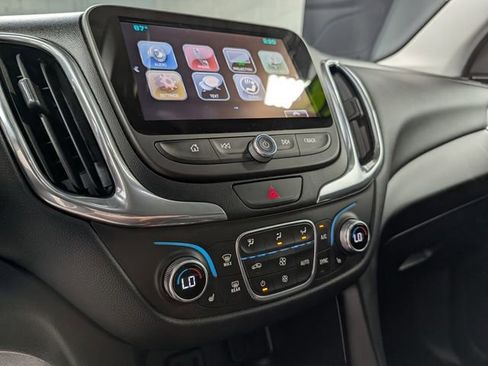 Used 2018 Chevrolet Equinox LT w/ Redline Edition AWD/4WD image 23