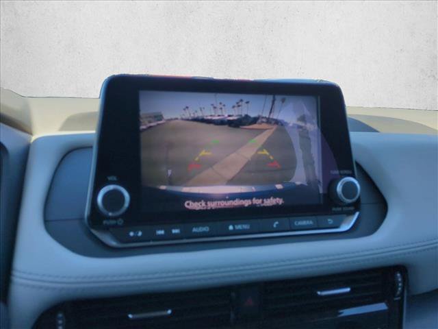 Used 2023 Nissan Rogue SV w/ SV Premium Package FWD image 13
