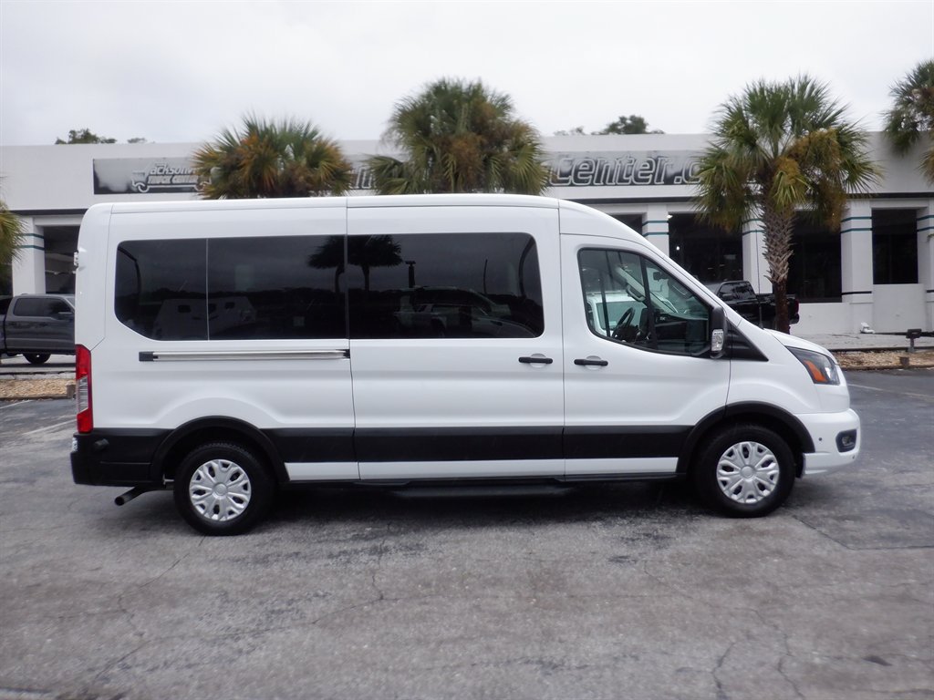 Used 2024 Ford Transit 350 XLT RWD image 1