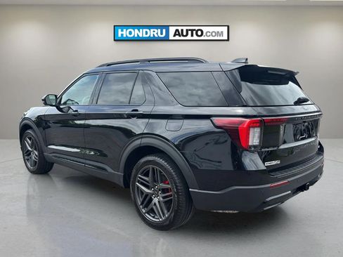 Used 2025 Ford Explorer ST-Line w/ Premium Package AWD/4WD image 3