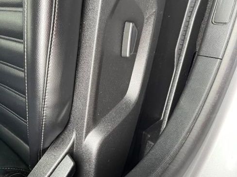 Used 2024 Ford Edge SEL w/ Convenience Package image 34