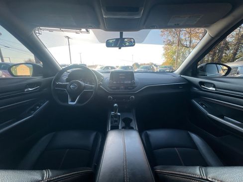 Used 2019 Nissan Altima 2.5 SR image 9