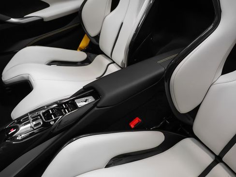 Used 2025 Ferrari 296 GTS image 54