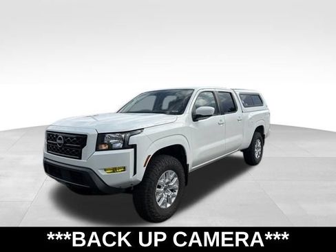 Used 2022 Nissan Frontier SV w/ Technology Package AWD/4WD image 5