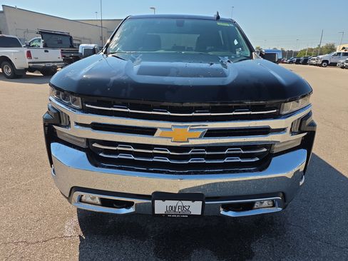 Used 2020 Chevrolet Silverado 1500 LTZ AWD/4WD image 8