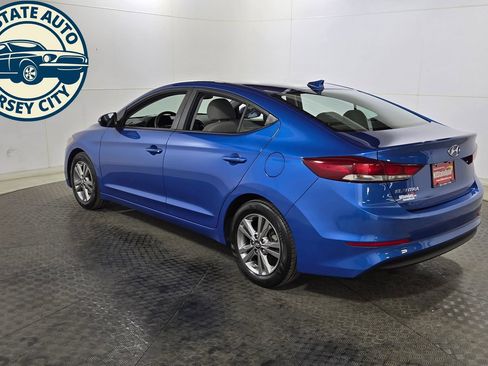 Used 2018 Hyundai Elantra SEL FWD image 5