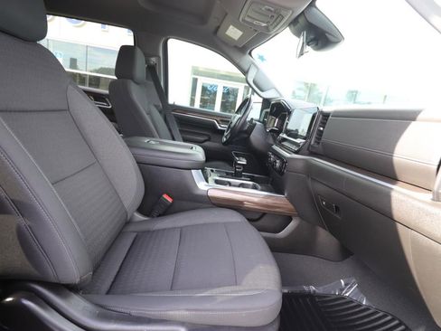 Used 2022 Chevrolet Silverado 1500 RST image 14