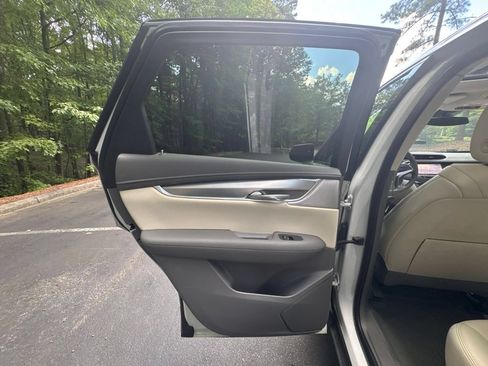 Used 2021 Cadillac XT5 Premium Luxury w/ LPO, Floor Liner Package FWD image 26