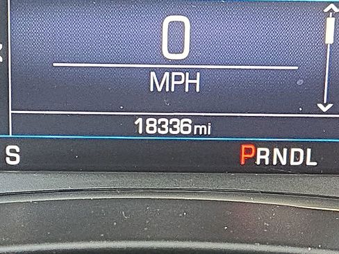 Used 2023 Chevrolet Equinox LT image 26