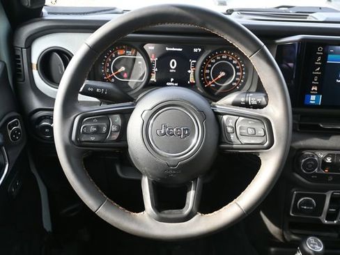Used 2024 Jeep Wrangler Sport S image 14