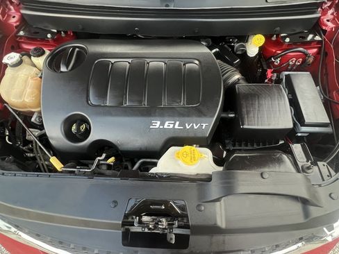 Used 2014 Dodge Journey Limited w/ Driver Convenience Group AWD/4WD image 9