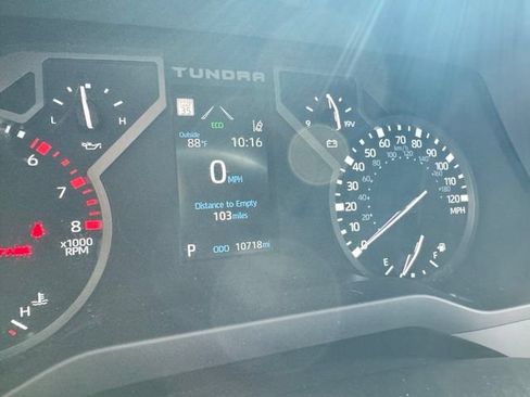 Used 2026 Toyota Tundra SR5 w/ SR5 Convenience Package AWD/4WD image 25