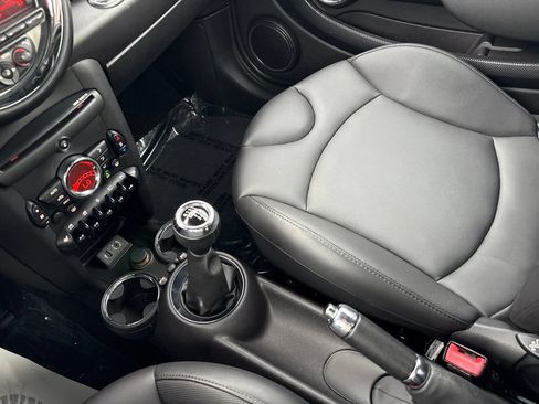 Used 2013 MINI Cooper S FWD image 16