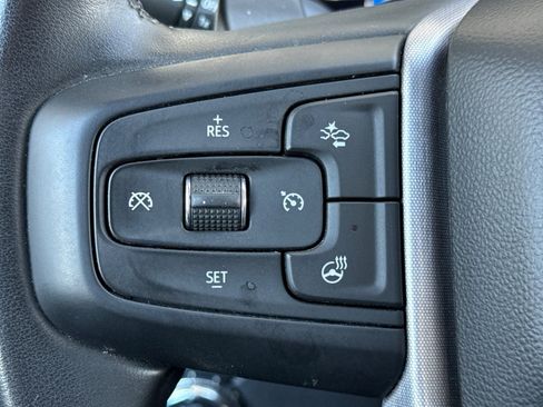 Used 2023 GMC Sierra 1500 SLT w/ SLT Convenience Package AWD/4WD image 27