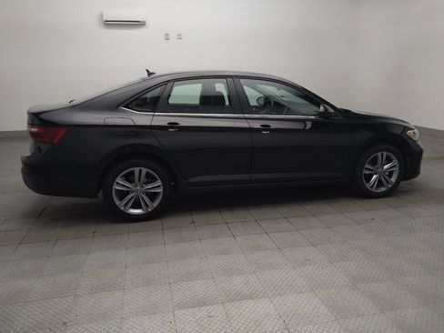 Used 2024 Volkswagen Jetta SE FWD image 10