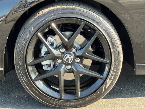 Certified 2026 Honda Civic Sport image 24