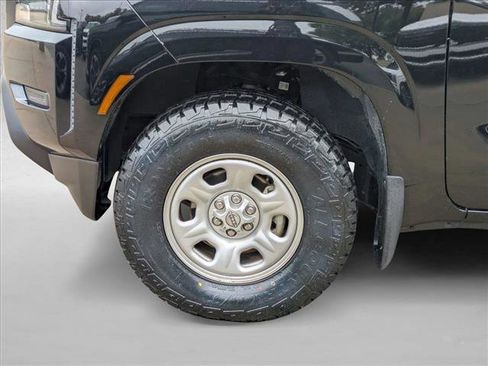 Used 2022 Nissan Frontier S w/ Technology Package image 21