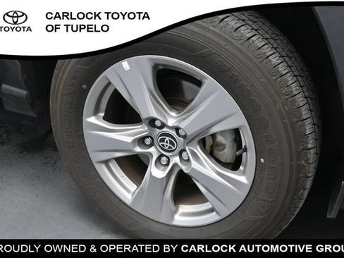 Used 2022 Toyota RAV4 XLE w/ Convenience Package AWD/4WD image 42