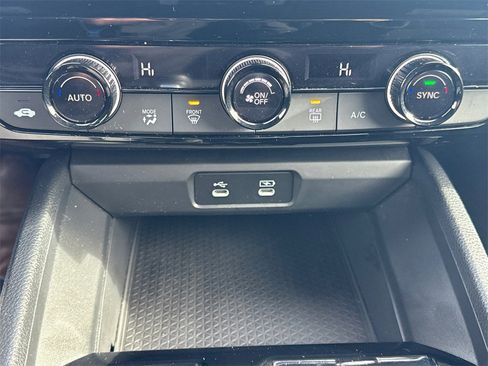 Certified 2023 Honda Accord Sport image 26