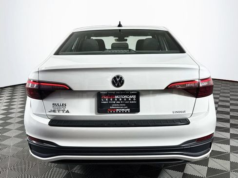 Used 2024 Volkswagen Jetta Sport FWD image 6