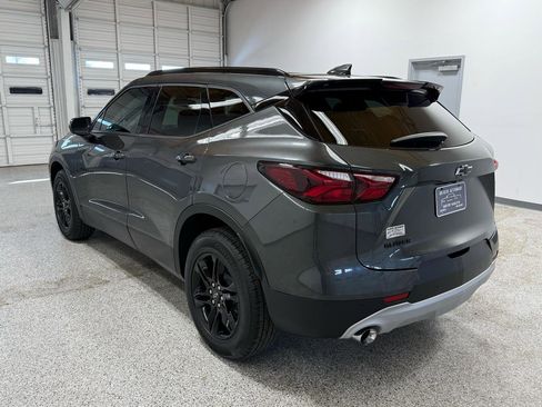 Used 2019 Chevrolet Blazer LT image 2