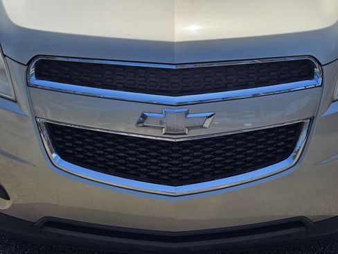 Used 2015 Chevrolet Equinox LS FWD image 3