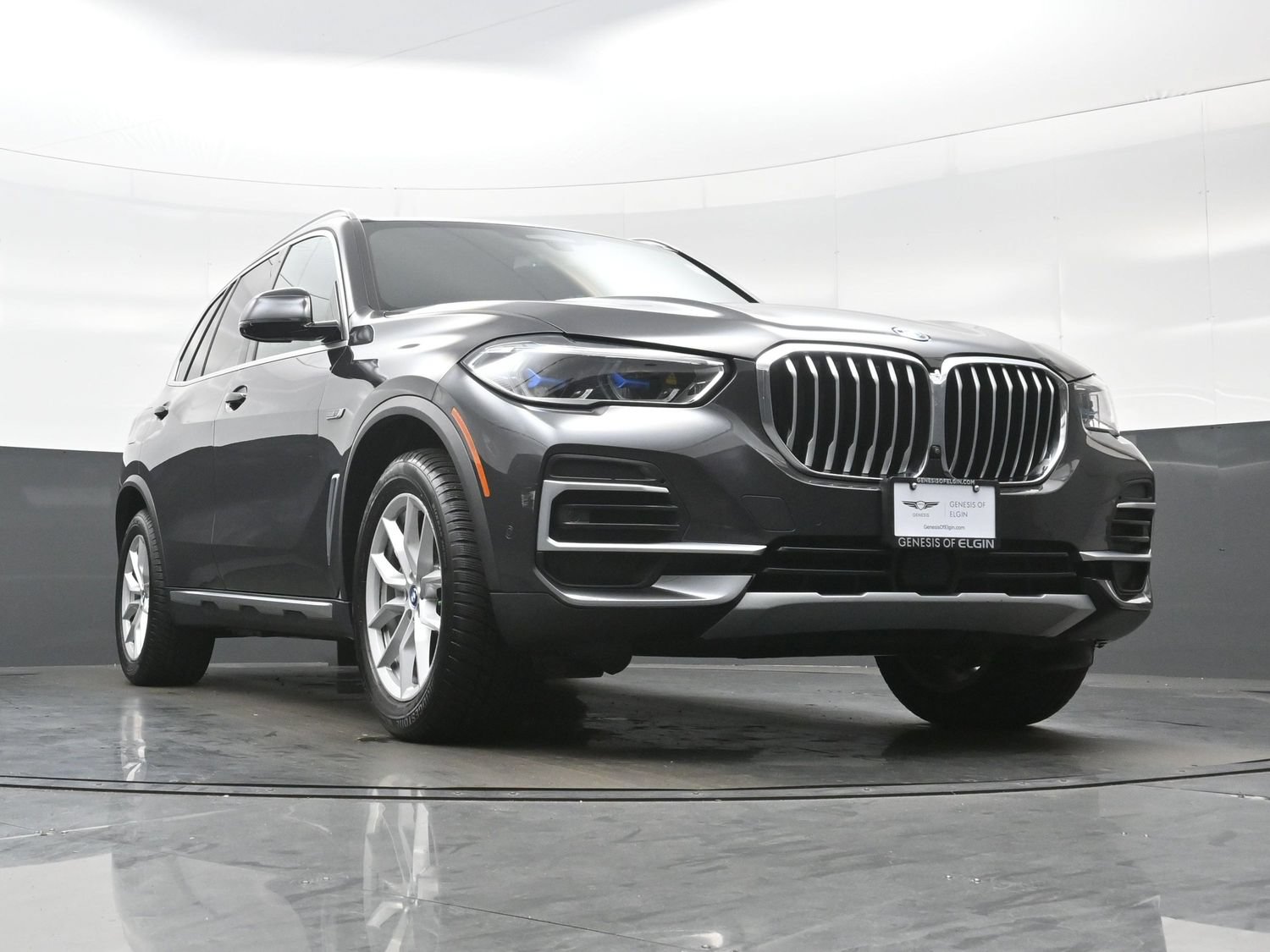 Used 2023 BMW X5 xDrive45e AWD/4WD image 34