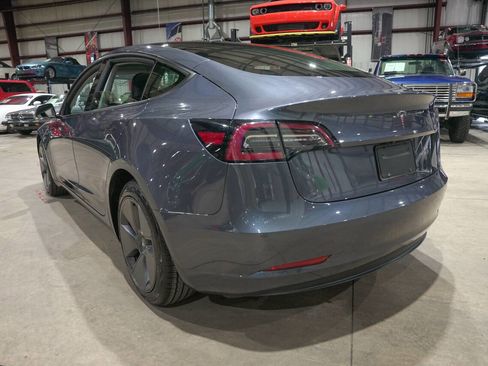 Used 2023 Tesla Model 3 Standard Range RWD image 6