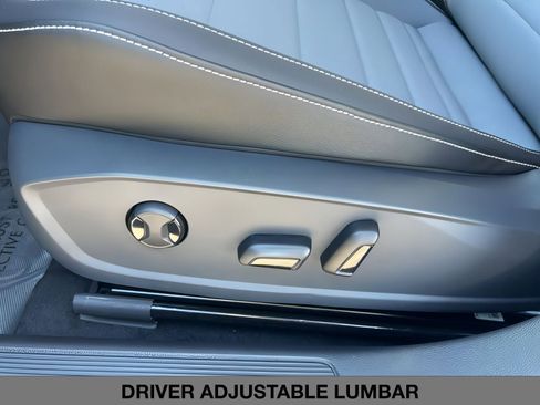 New 2026 Volkswagen Jetta SE image 18