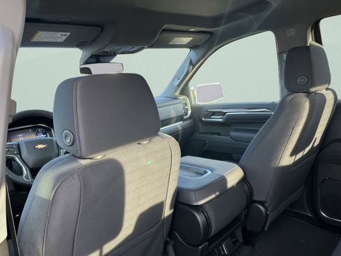 New 2026 Chevrolet Silverado 1500 LT image 21