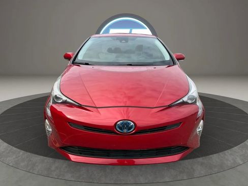Used 2016 Toyota Prius Four Touring FWD image 24