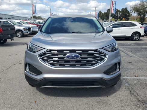 Certified 2022 Ford Edge SEL w/ Convenience Package image 2